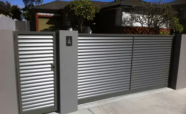 pagar dorong modern dengan desain kekinian